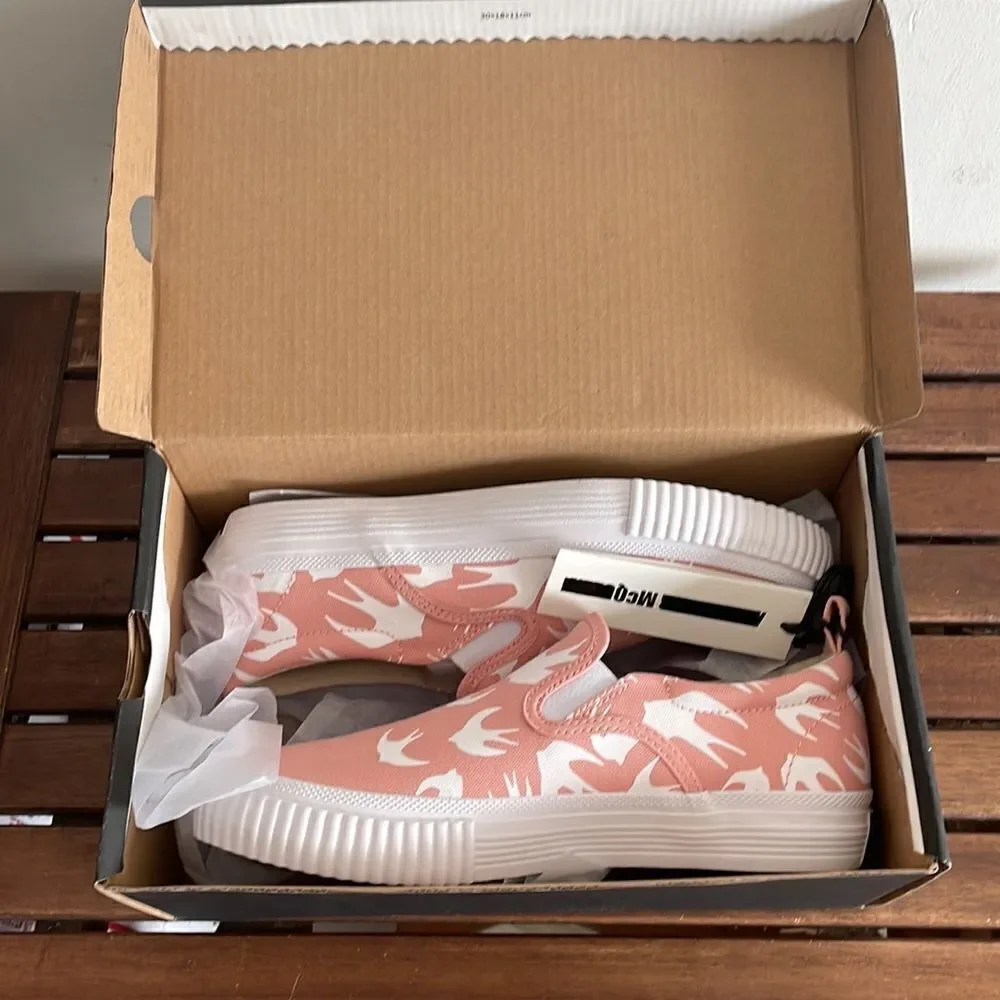 McQ by Alexander McQueen Swallow Sneaker Light Pink EU 39/US Women Size 9